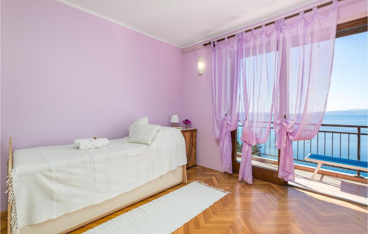 Beautiful apartment in Opatija with 4 Bedrooms&WiFi Buitenkant foto